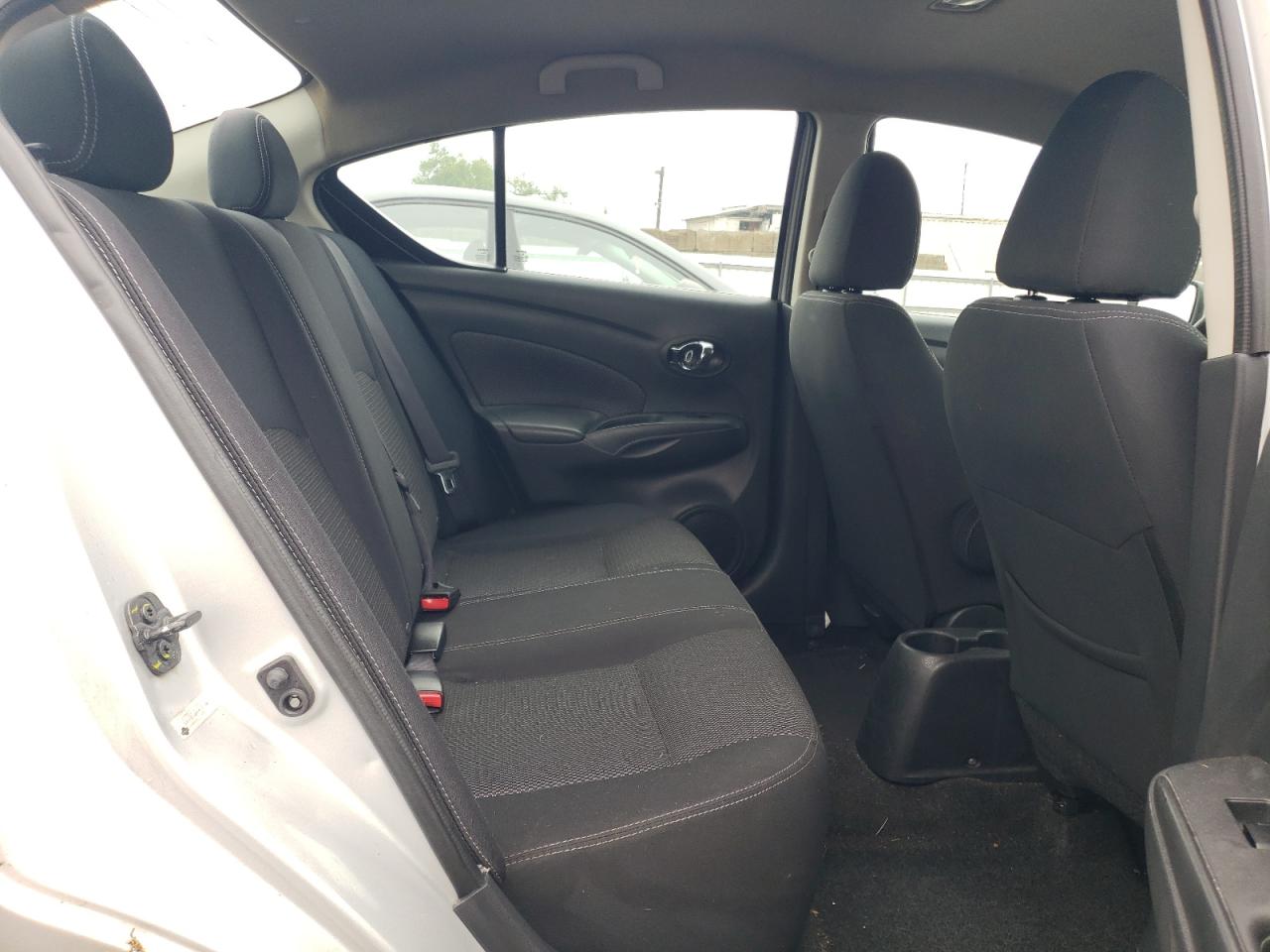 2017 Nissan Versa S VIN: 3N1CN7AP1HL821841 Lot: 56784645