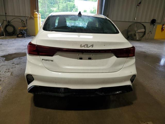  KIA FORTE 2024 Biały