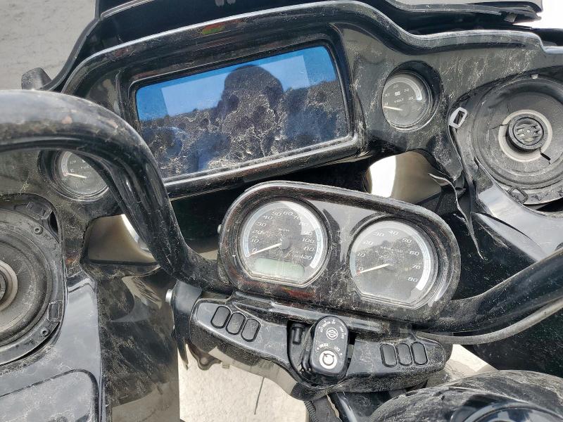  HARLEY-DAVIDSON FLTRK 2022 Чорний