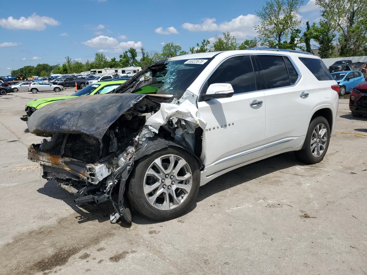 2021 Chevrolet Traverse Premier for Sale in Bridgeton, MO - Burn - Engine
