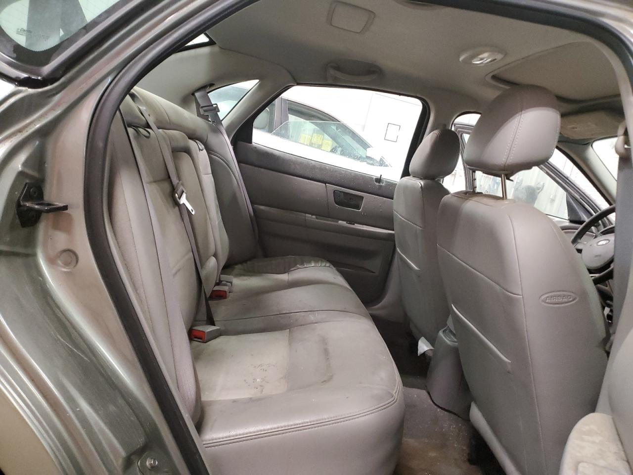 2004 Ford Taurus Sel VIN: 1FAHP56SX4G135106 Lot: 57493935