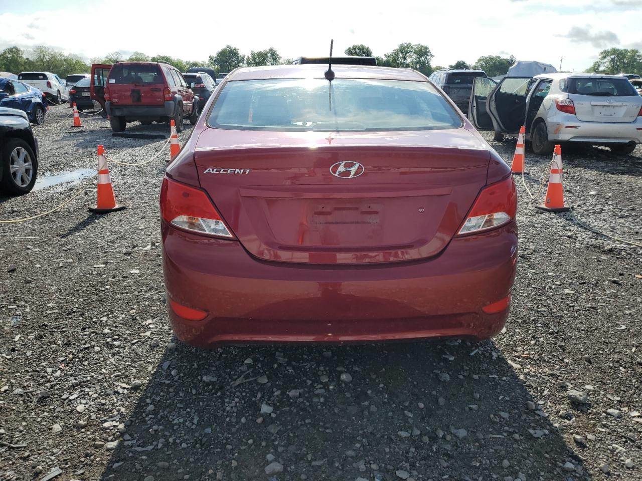 2017 Hyundai Accent Se VIN: KMHCT4AE1HU358813 Lot: 56662425
