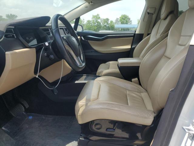  TESLA MODEL X 2017 Белый