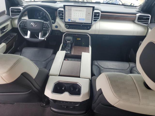  TOYOTA TUNDRA 2023 Srebrny
