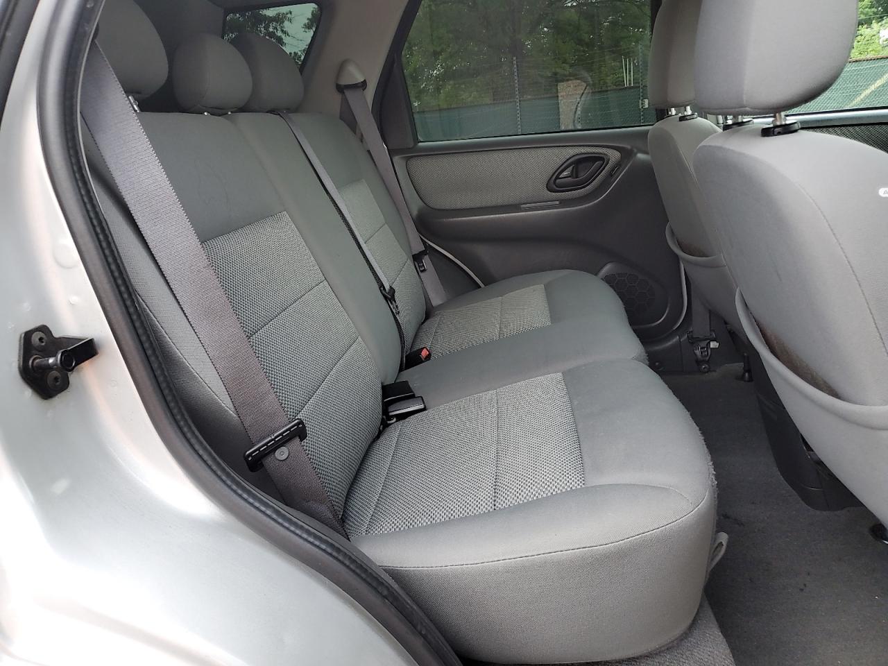 2005 Ford Escape Hev VIN: 1FMCU96H55KC74059 Lot: 57065685