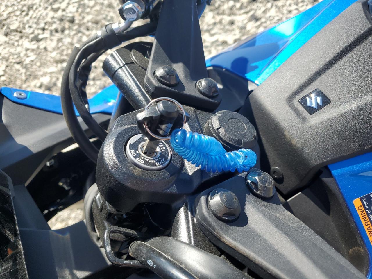 2025 Suzuki Gsx800 F VIN: JS1EM13B5S7100600 Lot: 56655515