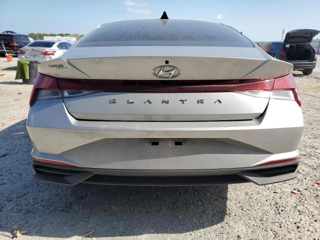  HYUNDAI ELANTRA 2022 Srebrny