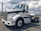 2015 Peterbilt 567  продається в Fredericksburg, VA - Minor Dent/Scratches