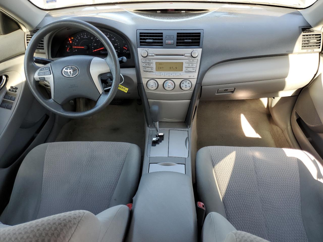 2010 Toyota Camry Base VIN: 4T1BF3EK3AU082976 Lot: 50528595