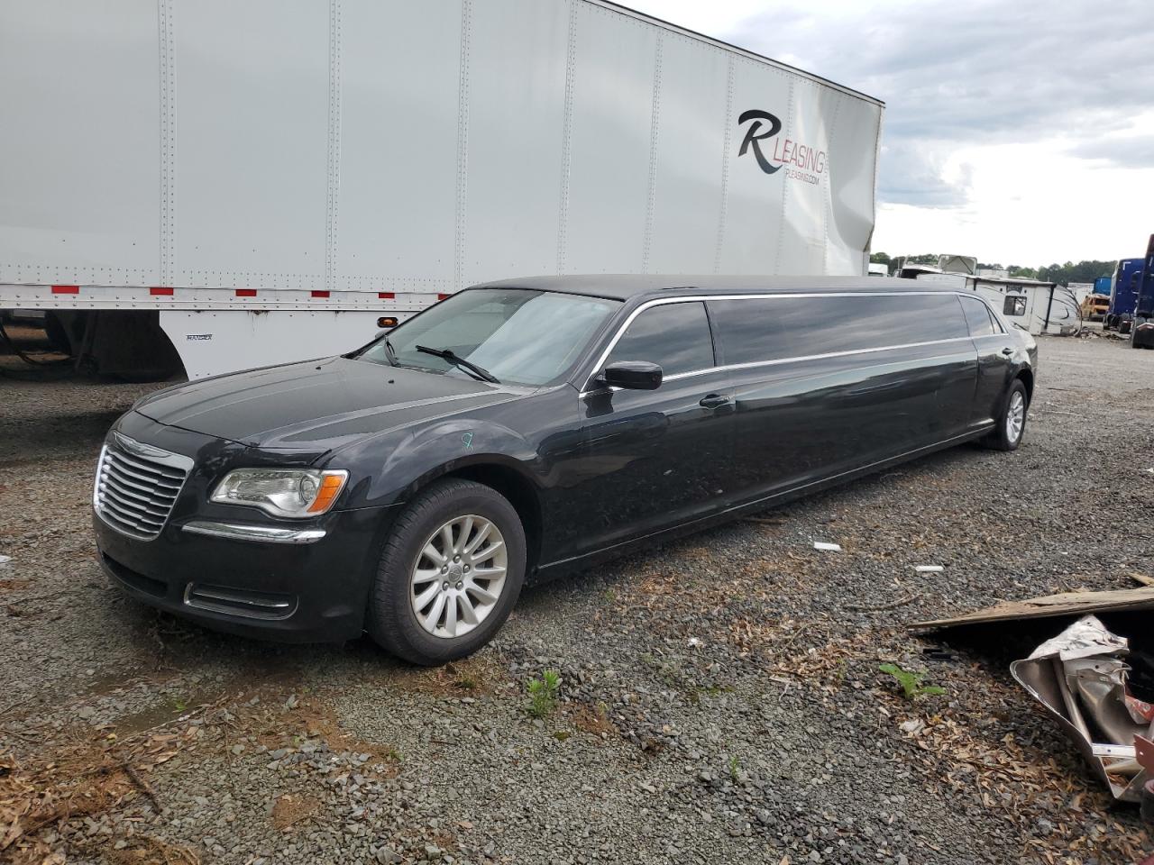 2014 Chrysler 300 for Sale in Conway, AR - Water/Flood