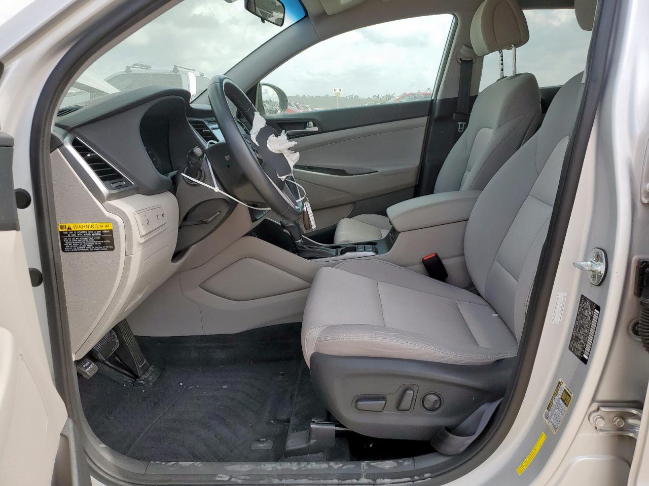 2017 Hyundai Tucson Limited VIN: KM8J33A25HU588197 Lot: 55867155