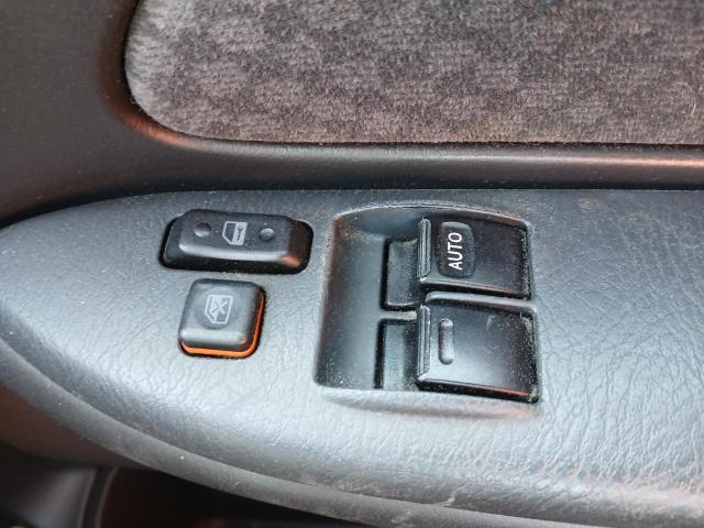2001 TOYOTA AVENSIS GS
