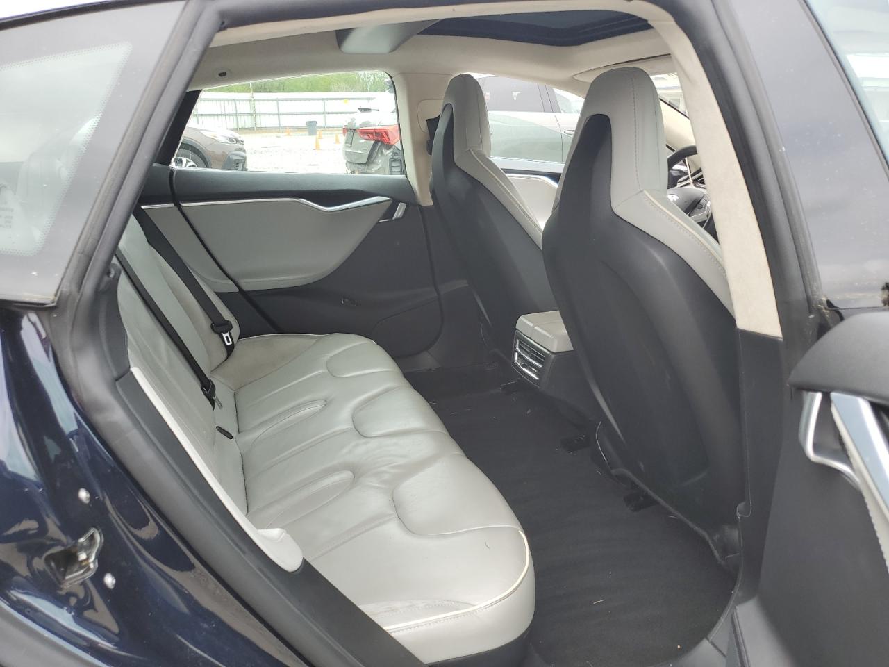 2012 Tesla Model S VIN: 5YJSA1CP0CFP01776 Lot: 56785345