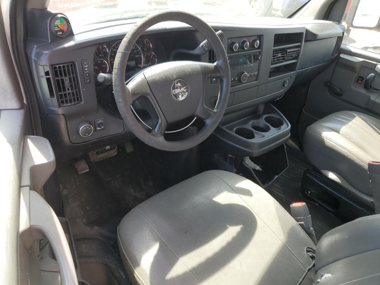2011 GMC Savana Cutaway G3500 VIN: 1GDY72BA9B1904860 Lot: 55958915
