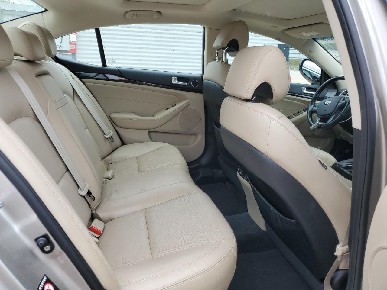 2014 Kia Cadenza Premium VIN: KNALN4D7XE5123003 Lot: 56565475