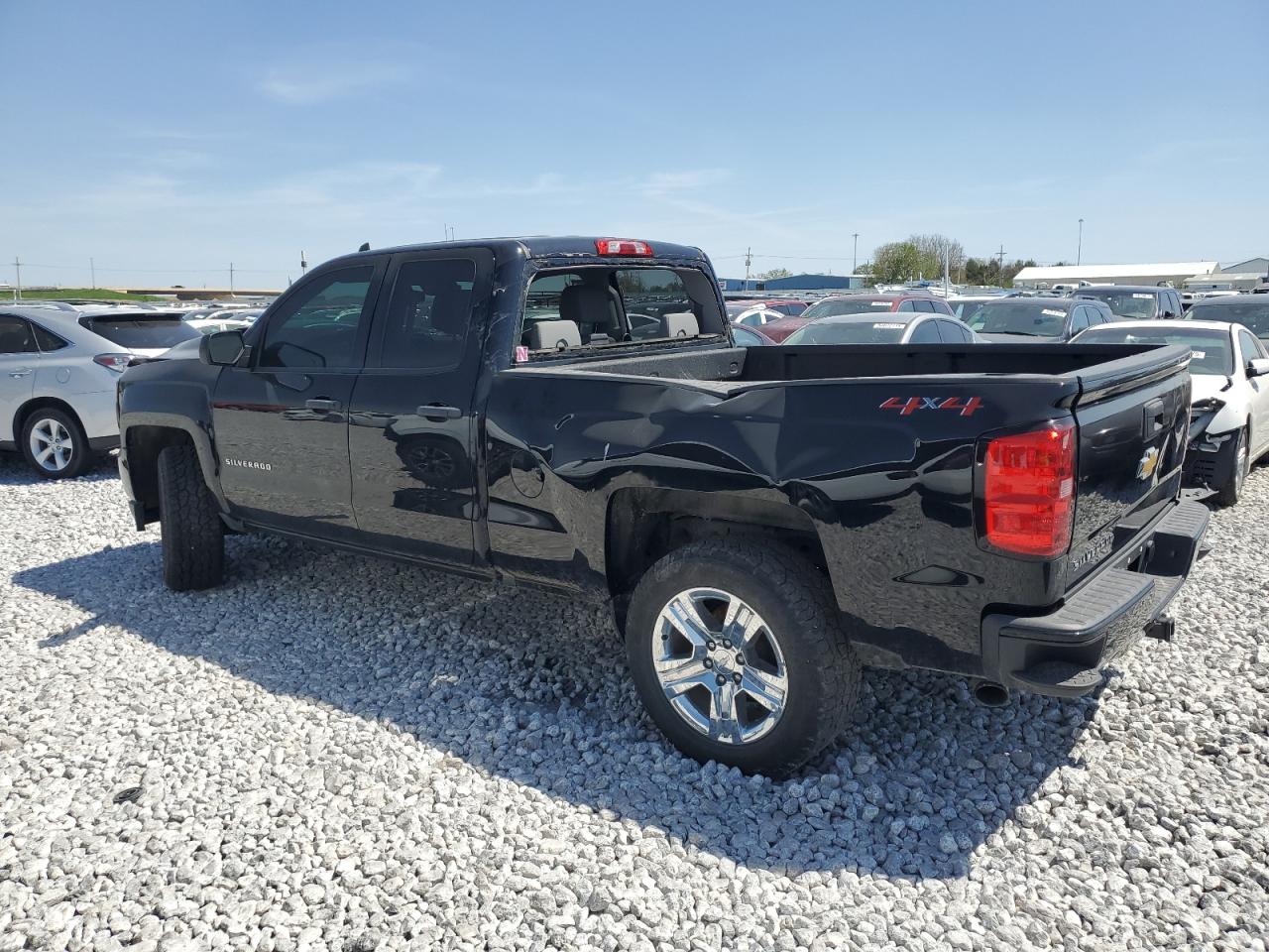 2019 Chevrolet Silverado - Image 2