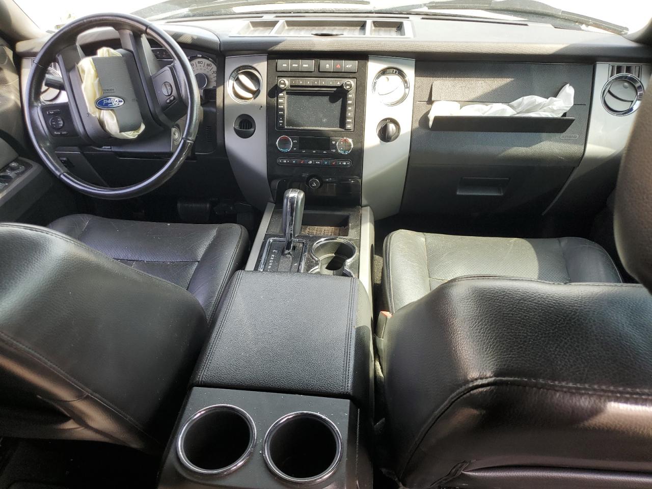 2011 Ford Expedition Limited VIN: 1FMJU1K51BEF07353 Lot: 57209775