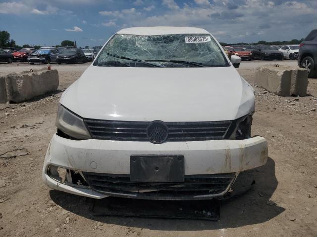  VOLKSWAGEN JETTA 2012 Белы