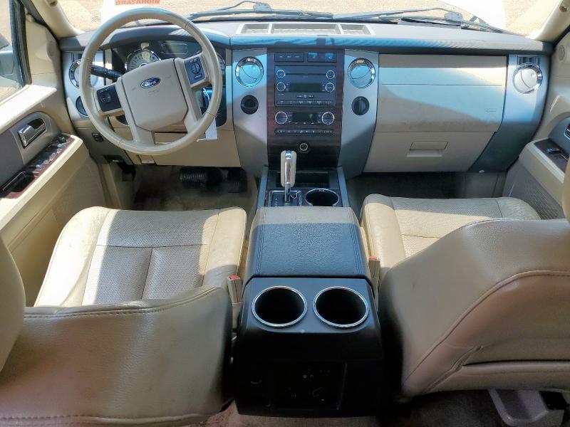 Parquets FORD EXPEDITION 2012 Biały