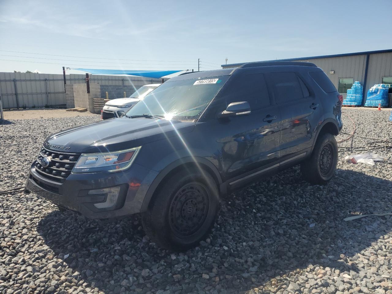 2017 Ford Explorer Xlt for Sale in Arcadia, FL - Front End