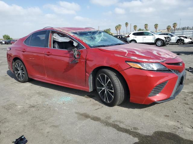  TOYOTA CAMRY 2020 Червоний