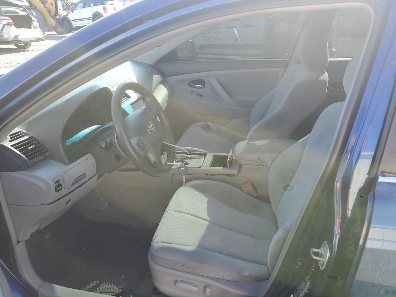 2010 Toyota Camry Base VIN: 4T1BF3EK5AU568205 Lot: 57389735