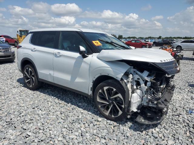  MITSUBISHI OUTLANDER 2023 White