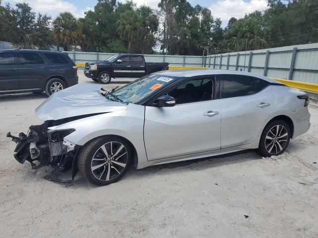 2022 Nissan Maxima Sv