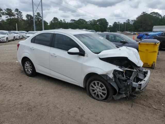 Седаны CHEVROLET SONIC 2017 Белый