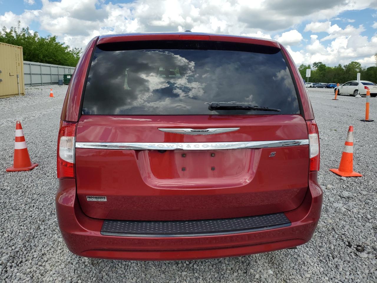 2016 Chrysler Town & Country S VIN: 2C4RC1HG8GR159872 Lot: 56740425