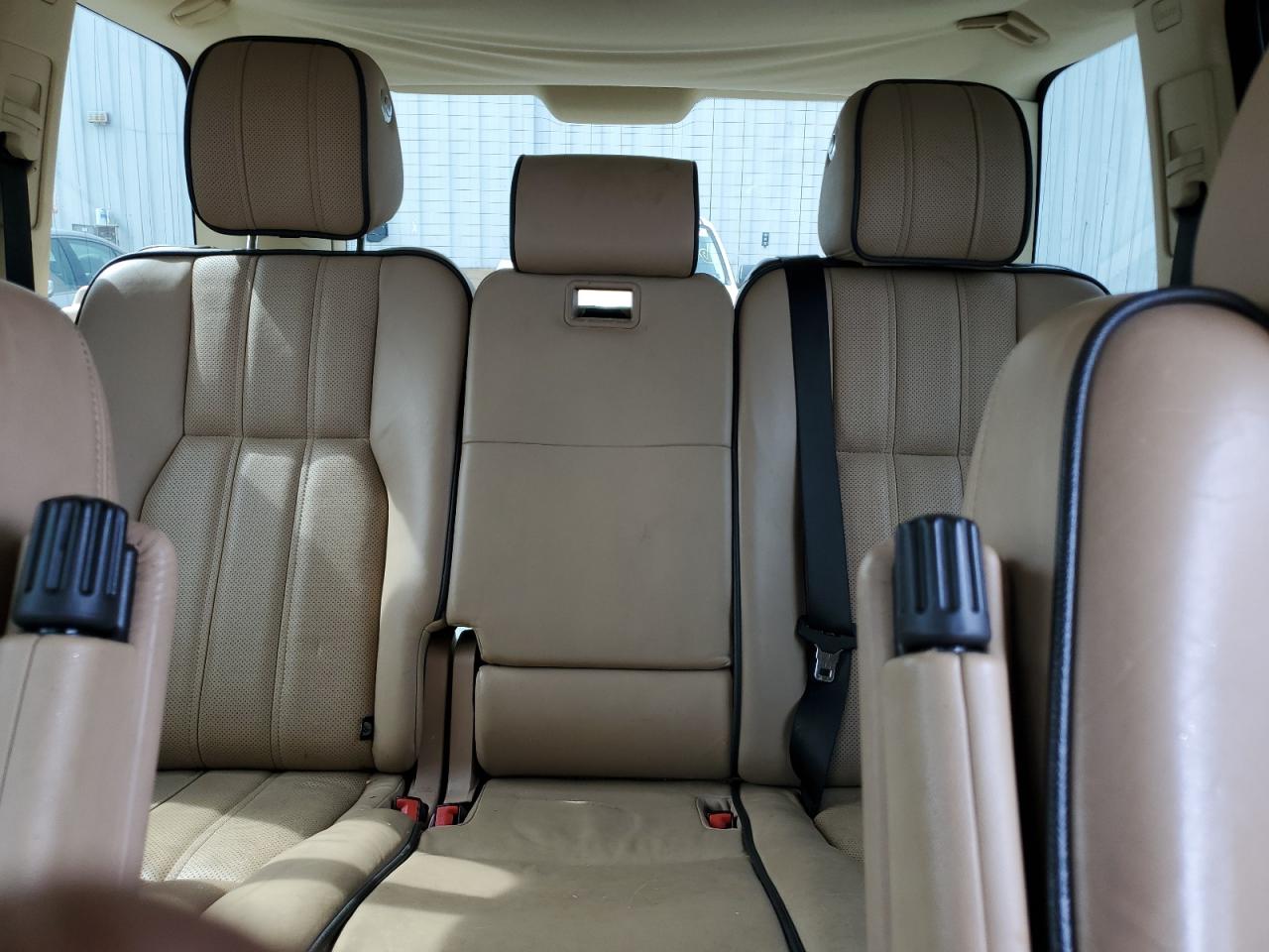 2010 Land Rover Range Rover Hse Luxury VIN: SALMF1D44AA319263 Lot: 57469905