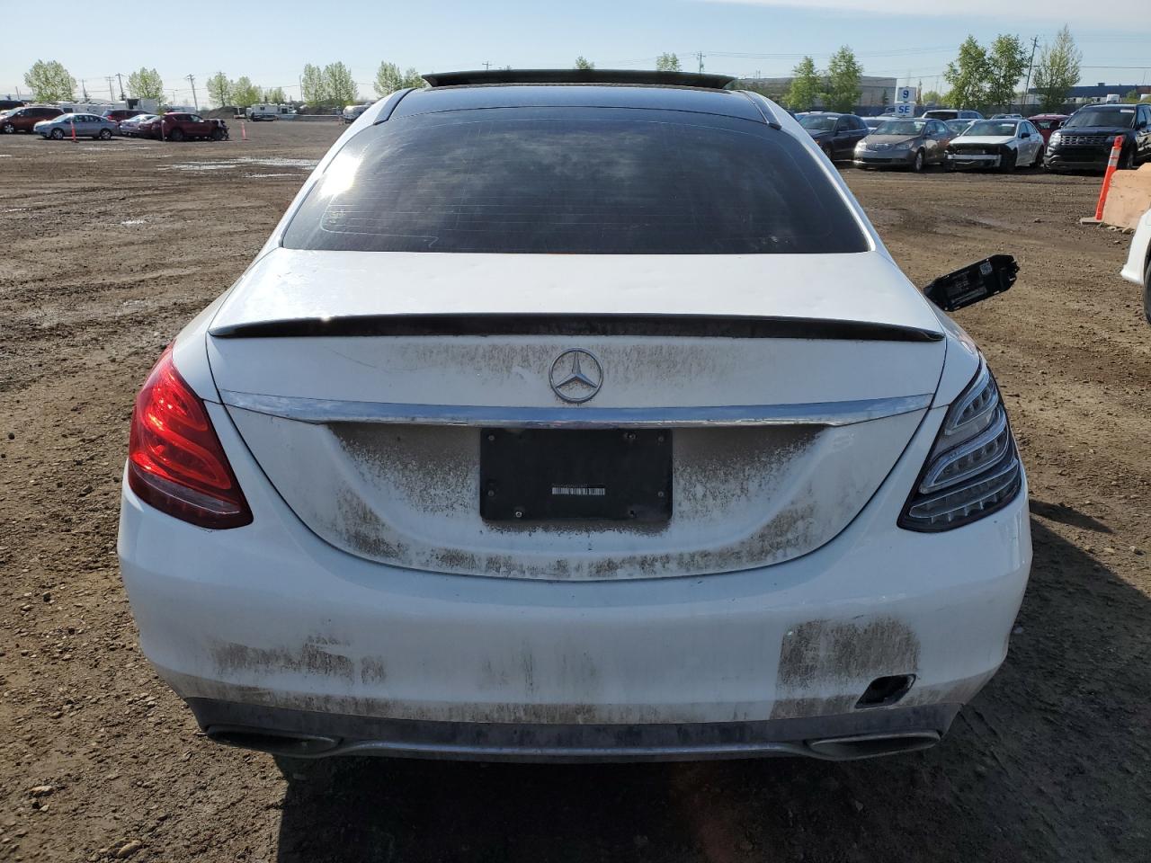 2015 Mercedes-Benz C 300 4Matic VIN: 55SWF4KB0FU012897 Lot: 57091555