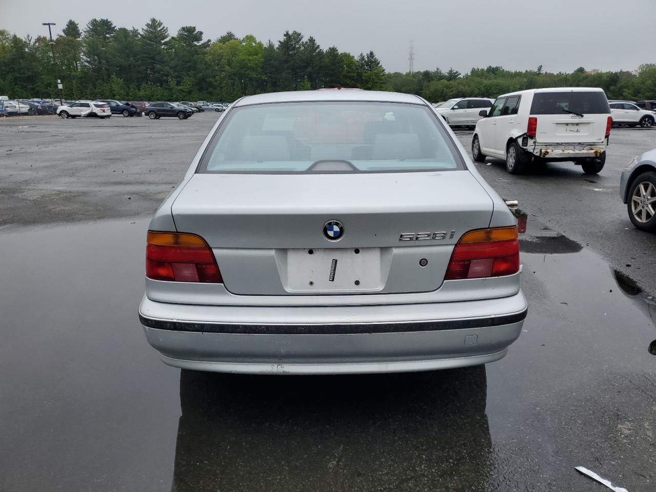 2000 BMW 528 I Automatic VIN: WBADM6346YGU17002 Lot: 57406605