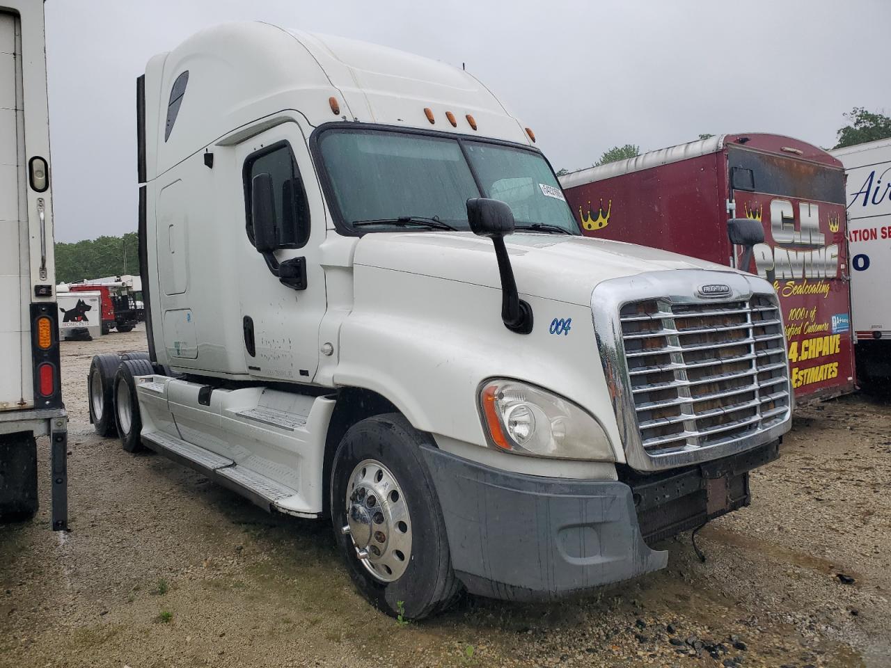 2012 Freightliner Cascadia 125 Semi Truck for Sale in Glassboro, NJ - Front End