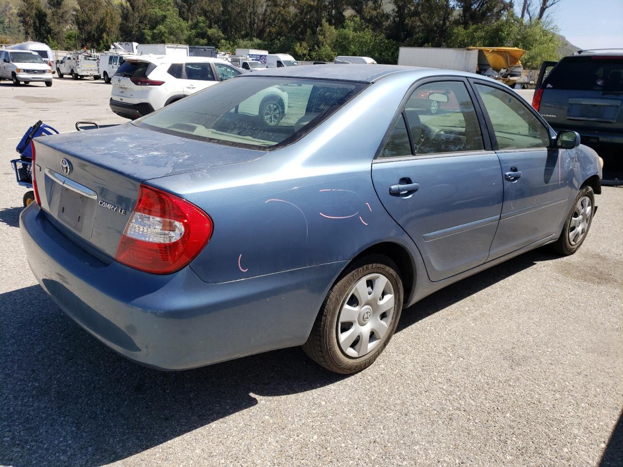 2004 Toyota Camry Le VIN: 4T1BE32K14U905674 Lot: 56989065