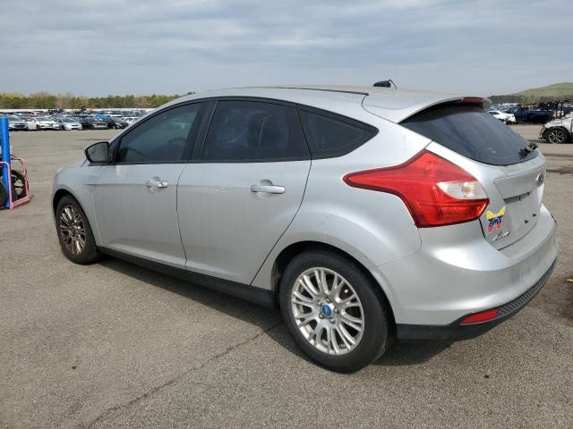  FORD FOCUS 2012 Серебристый