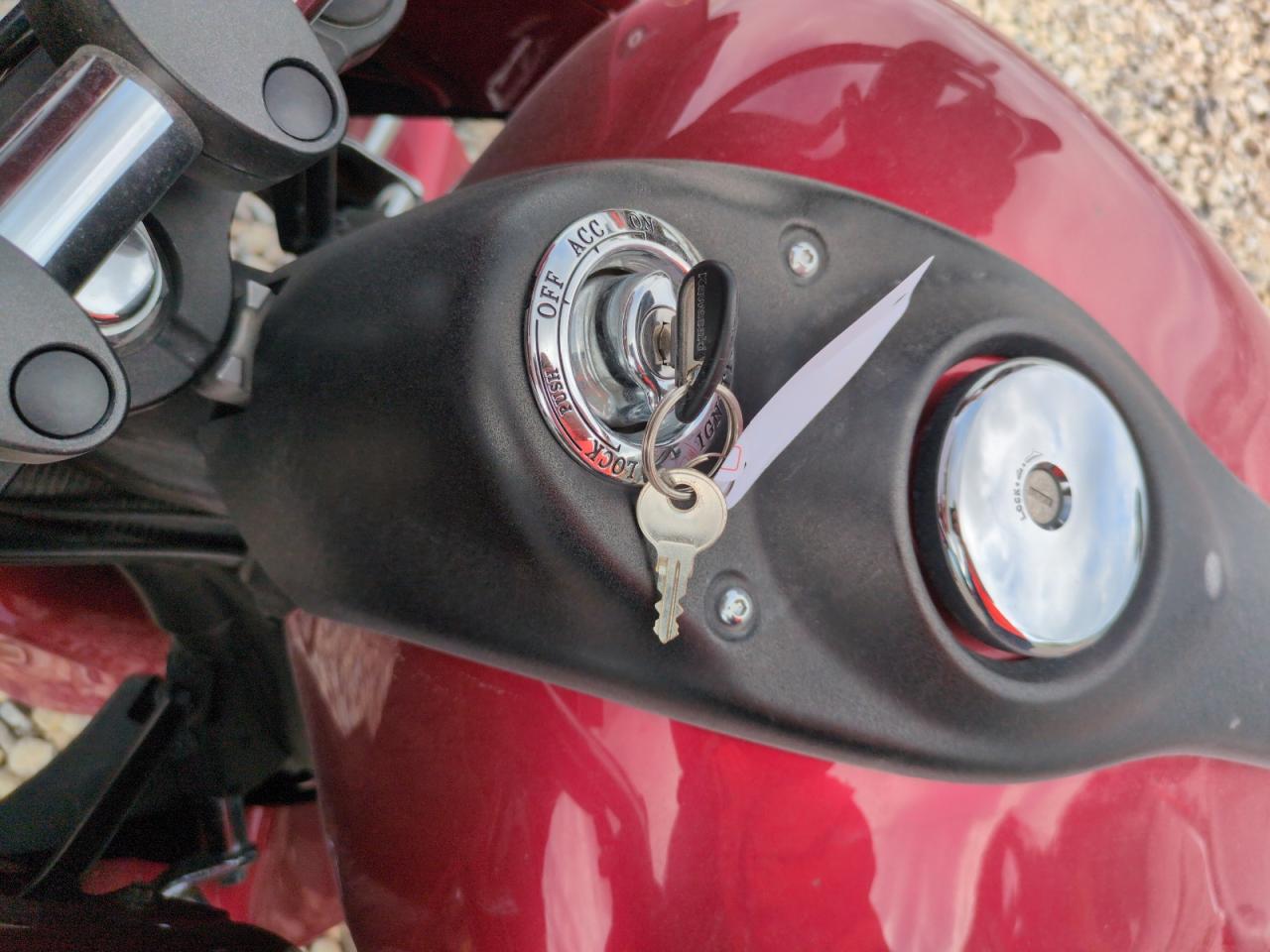 2011 Kawasaki Vn1700 J VIN: JKBVNRJ14BA001111 Lot: 57617975