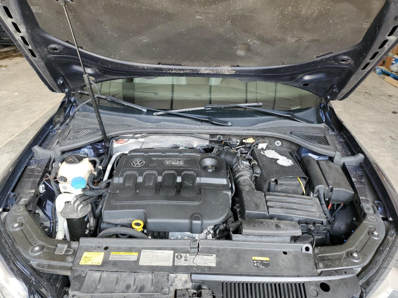 2015 Volkswagen Passat Sel VIN: 1VWCV7A38FC051248 Lot: 57019325