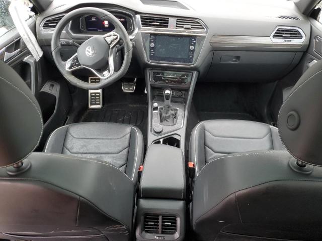  VOLKSWAGEN TIGUAN 2024 Чорний