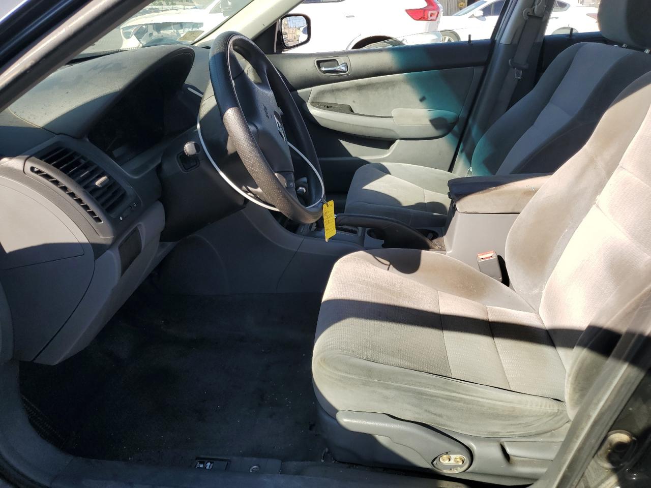 2005 Honda Accord Lx VIN: 1HGCM56465A015355 Lot: 48849255
