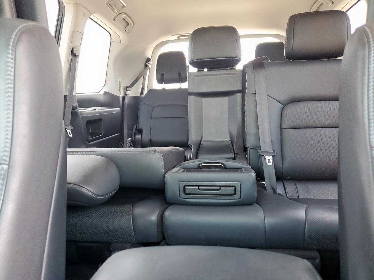 2017 Toyota Land Cruiser VIN: JTMCY7AJ5H4059121 Lot: 56700325