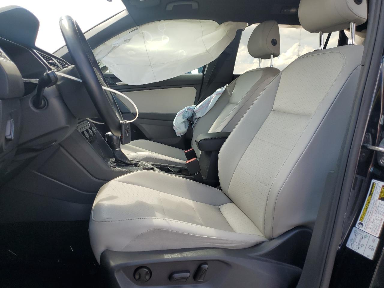 2019 Volkswagen Tiguan Se VIN: 3VV2B7AX8KM021137 Lot: 56798695