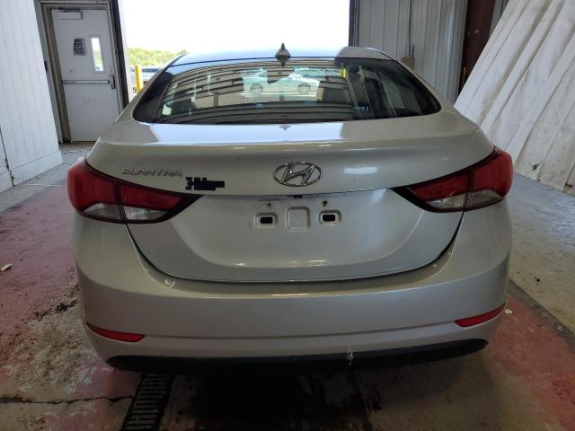  HYUNDAI ELANTRA 2016 Srebrny