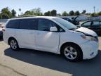 2012 Toyota Sienna Le   na sprzedaż w Vallejo, CA - Front End