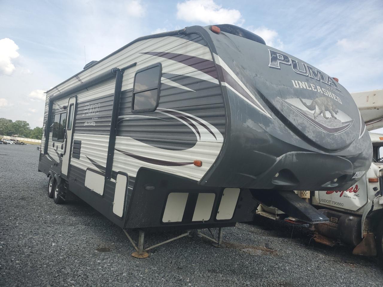 2016 Palomino Puma Serie zu verkaufen in Byron, GA - Undercarriage