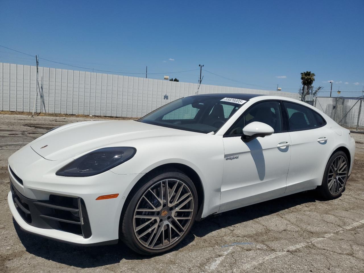 2025 Porsche Panamera 4 E-Hybrid