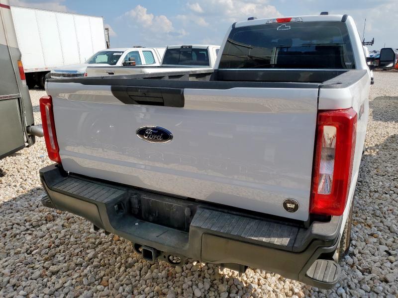  FORD F250 2024 Biały