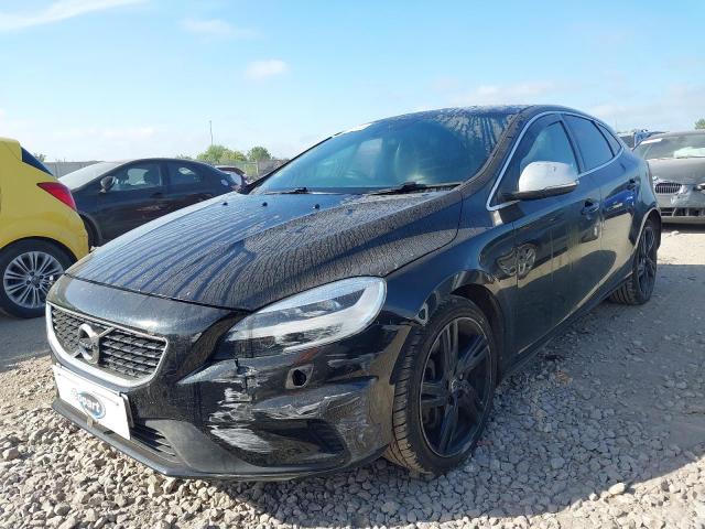 2017 VOLVO V40 R-DESI
