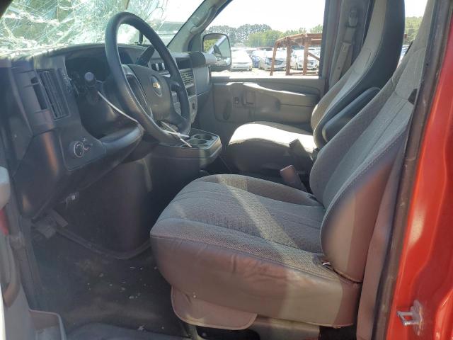 Minivans CHEVROLET EXPRESS 2012 Czerwony