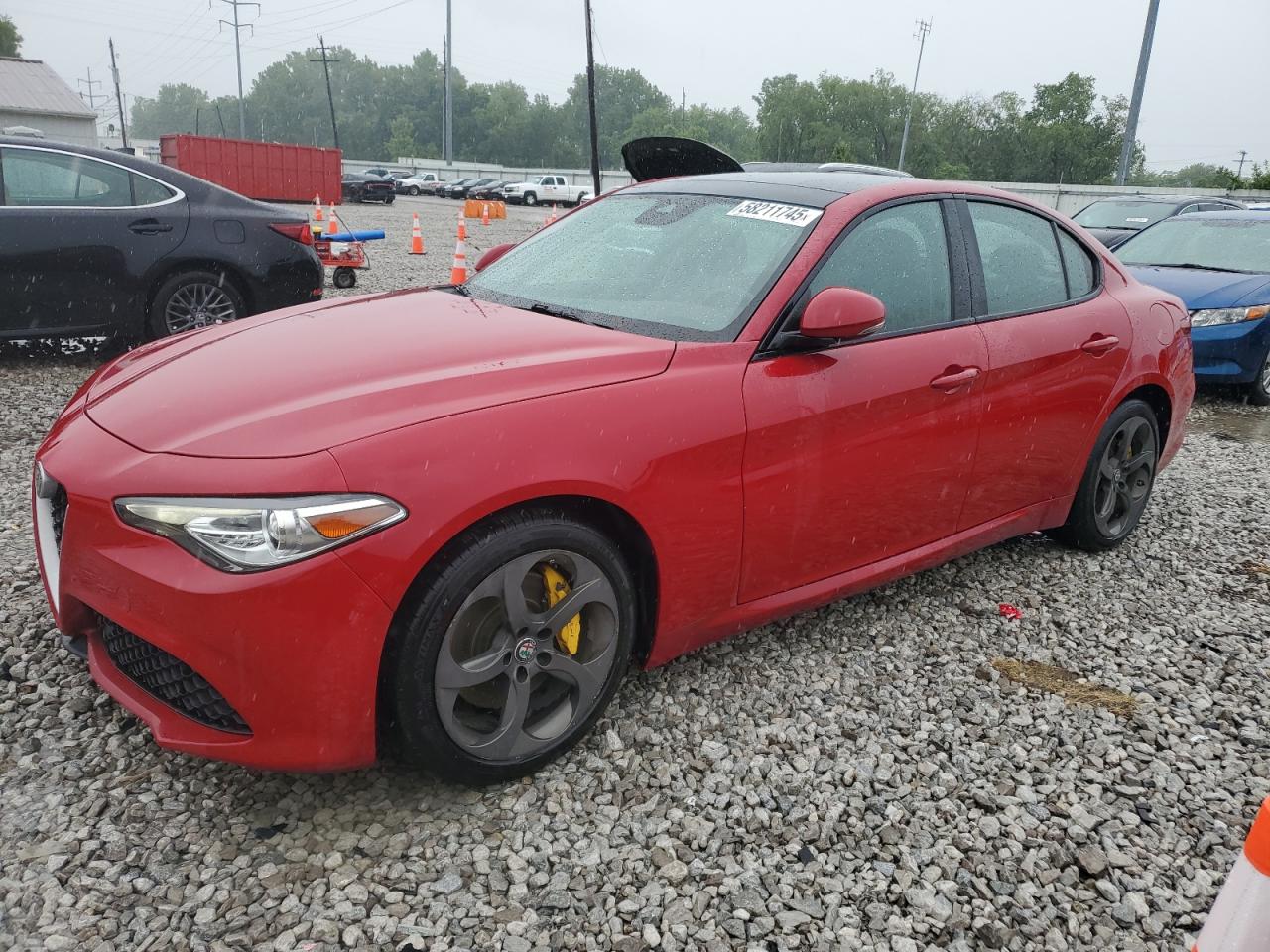 Columbus, OH에서 판매 중인 2017 Alfa Romeo Giulia Ti Q4 - Side